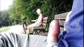 Проколотий сосок розпусний блондиночки Porscha Ride жорстко трахає порно онлайн відео чат її пизду